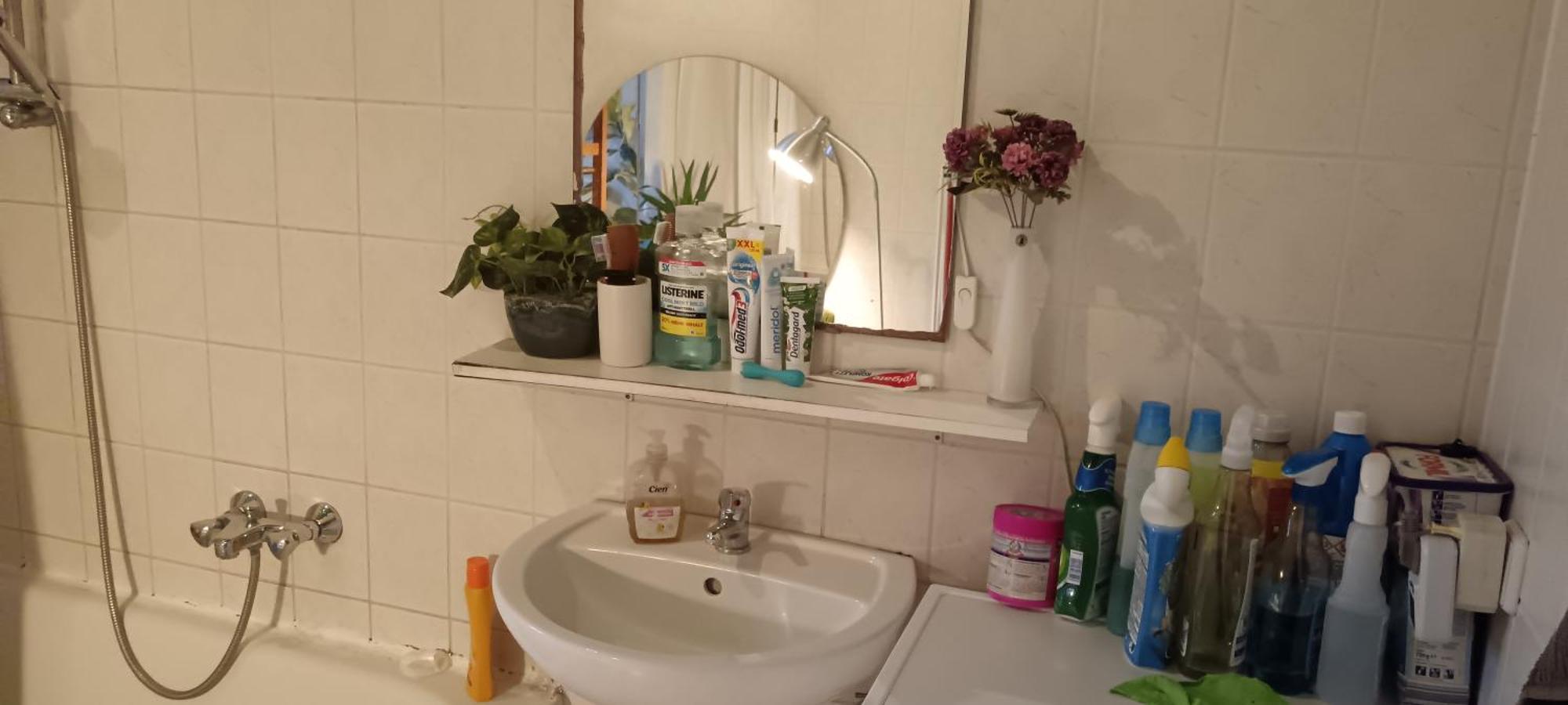 Private Bedroom Near Alexanderplatz In Sharing Homestay